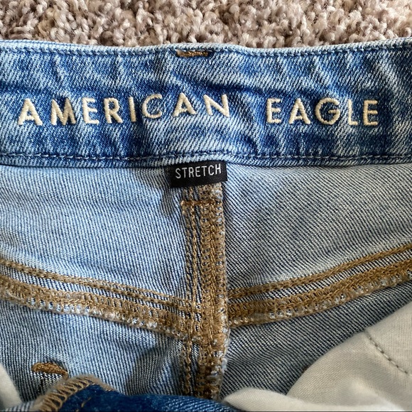 AE Curvy mom shorts - Picture 6 of 6